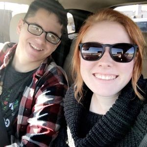 Meet your Posher, Joy